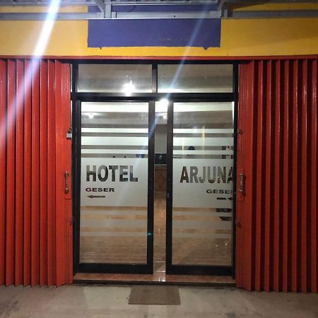 Hotel Arjuna Baturaja  Екстериор снимка